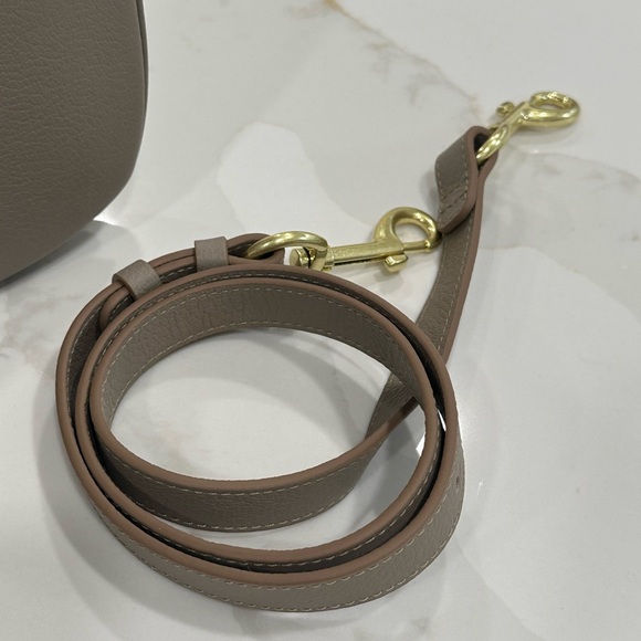 ✨ See by Chloe ✨ Hana Shoulder Bag NWOT - Picture 15 of 17